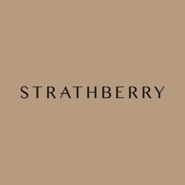 Strathberry logo